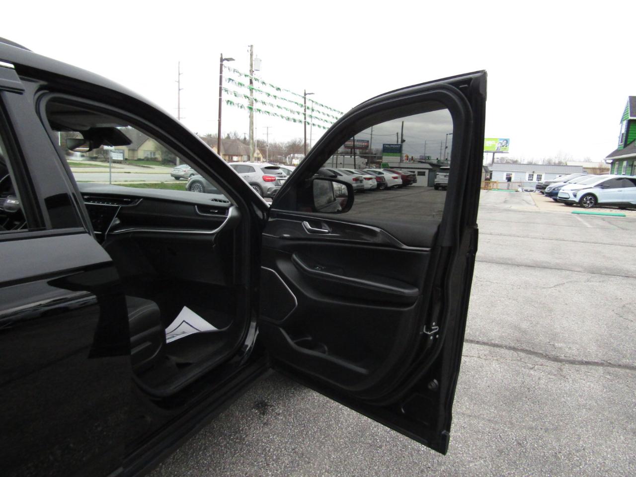 Jeep Grand Cherokee L Laredo 4WD 2022