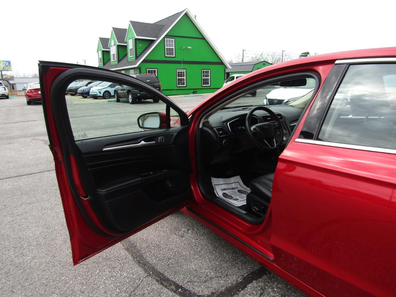 Ford Fusion Energi Titanium 2020