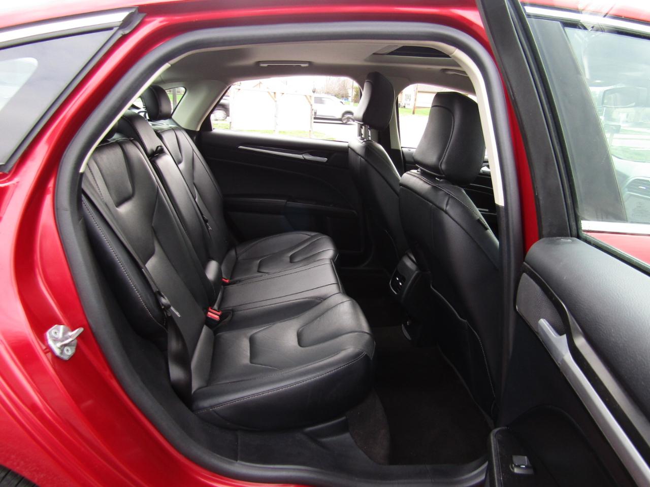 Ford Fusion Energi Titanium 2020