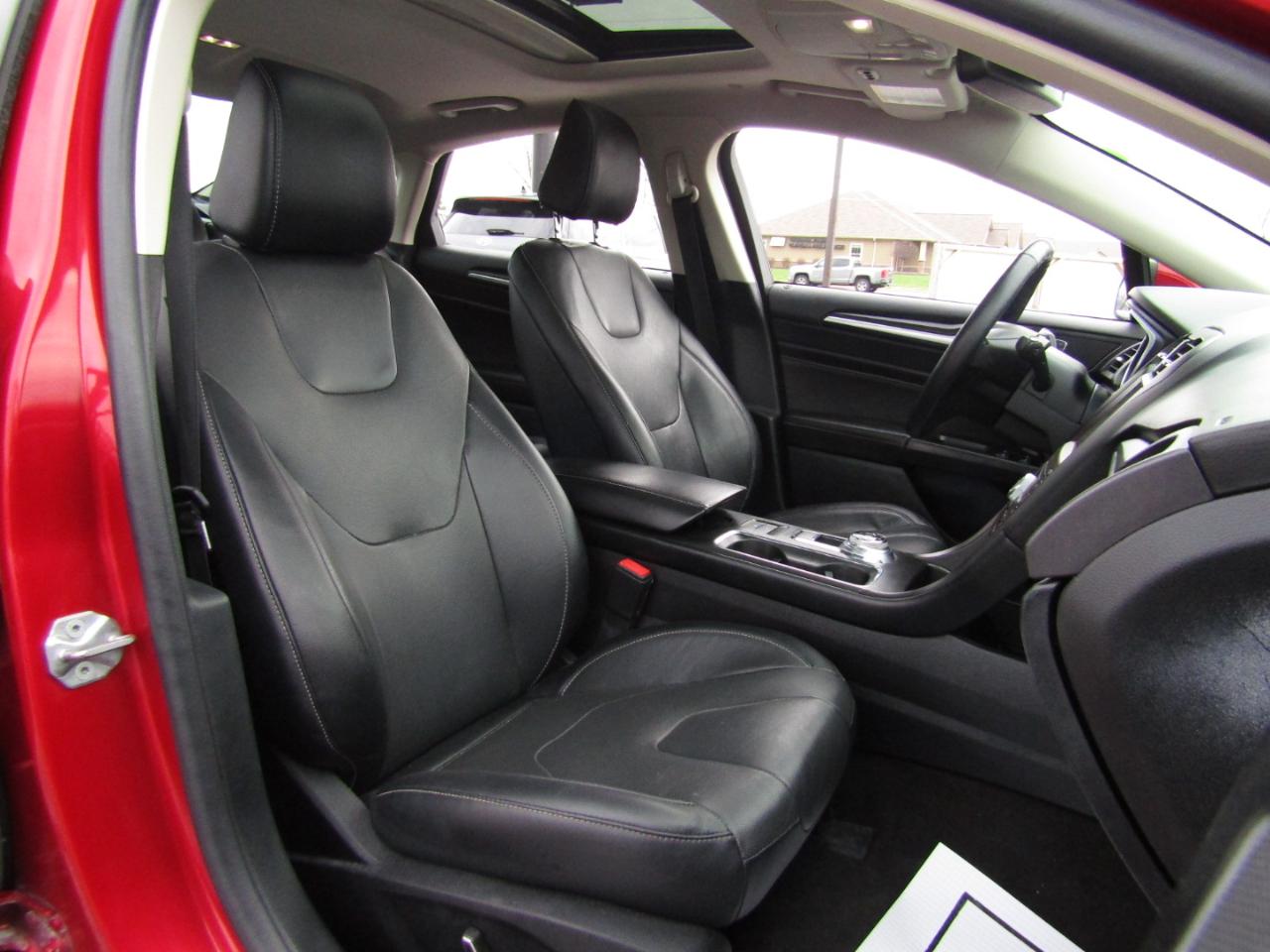 Ford Fusion Energi Titanium 2020