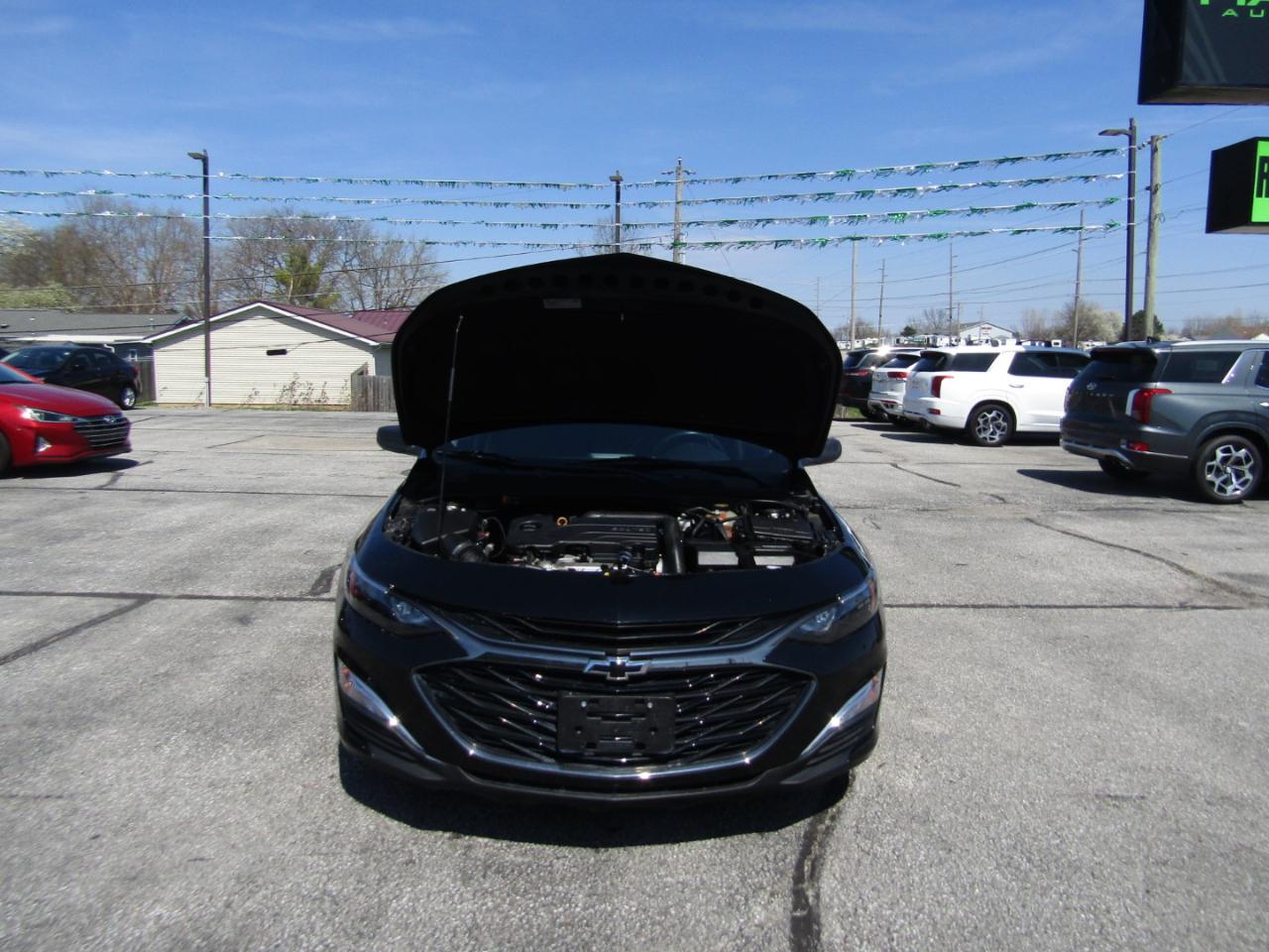 Chevrolet Malibu  2019