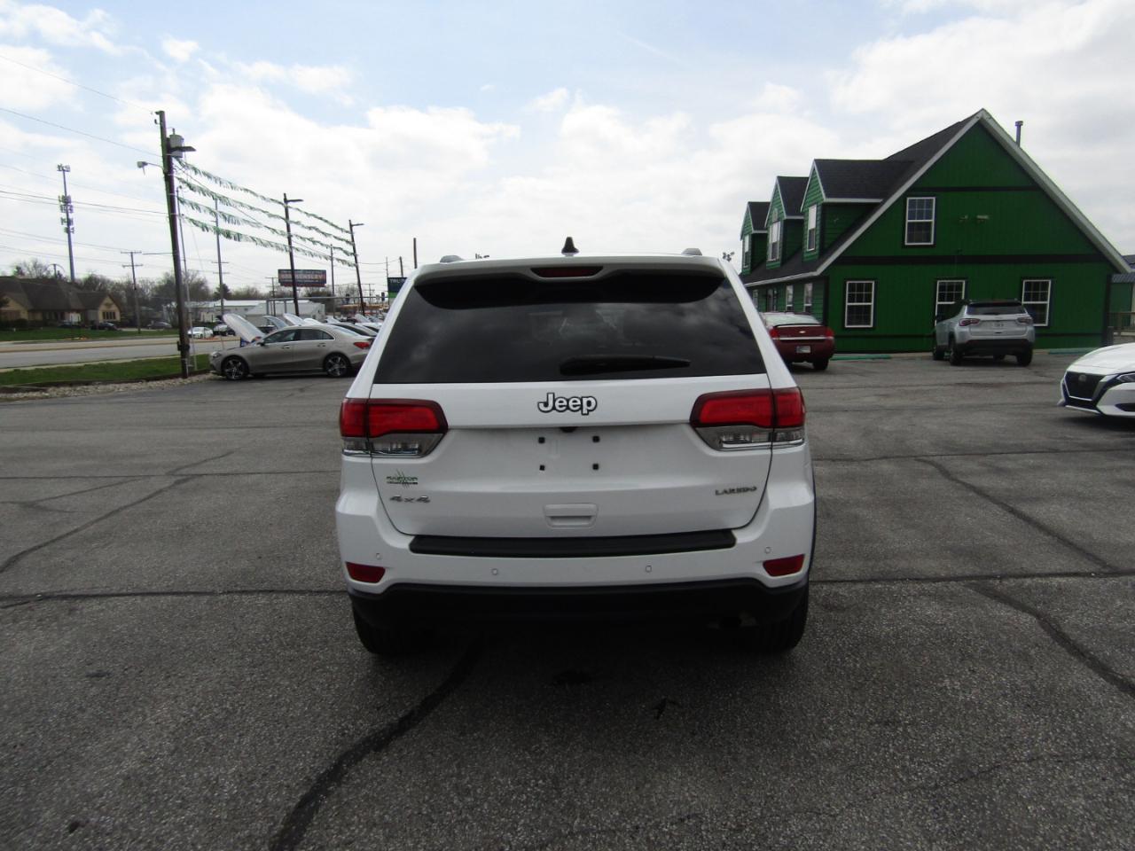 Jeep Grand Cherokee Laredo E 4WD 2021