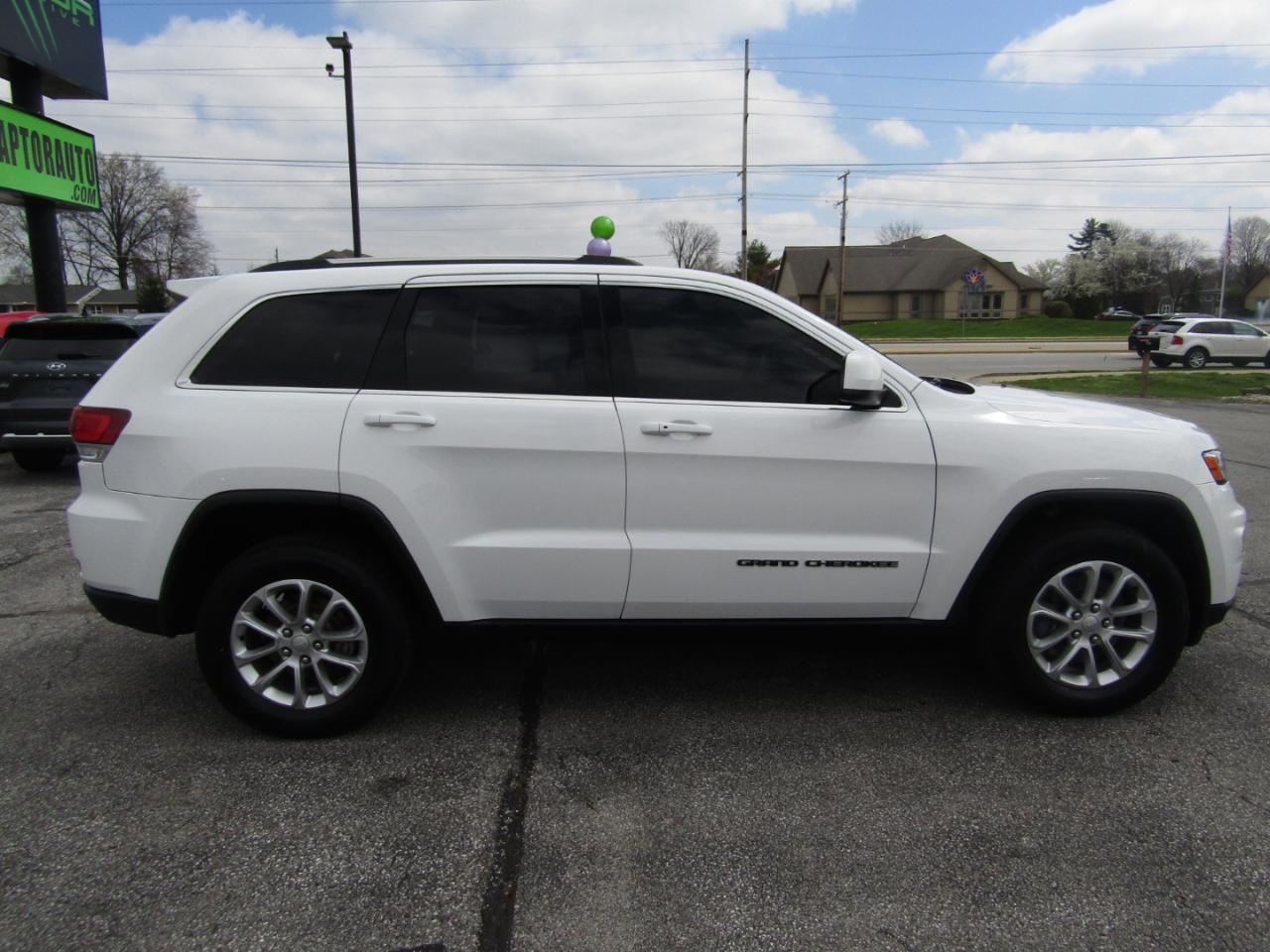 Jeep Grand Cherokee Laredo E 4WD 2021