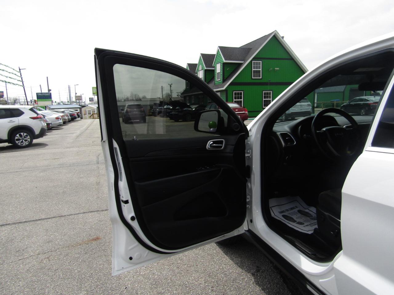 Jeep Grand Cherokee Laredo E 4WD 2021