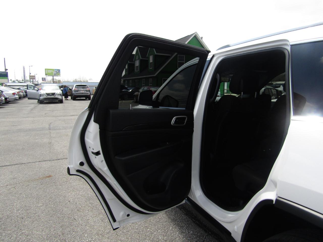 Jeep Grand Cherokee Laredo E 4WD 2021