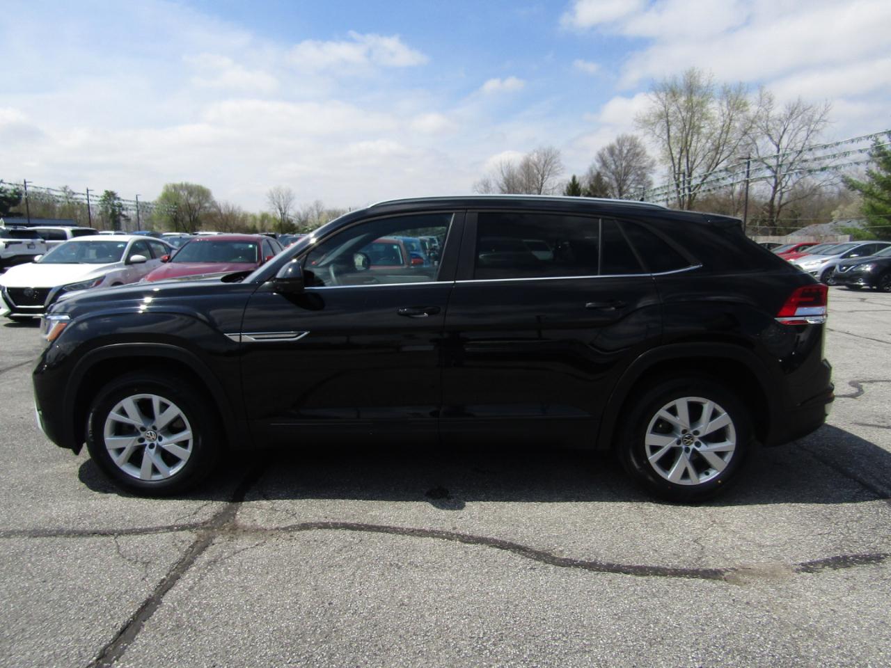 Volkswagen Atlas Cross Sport S 4MOTION 2021