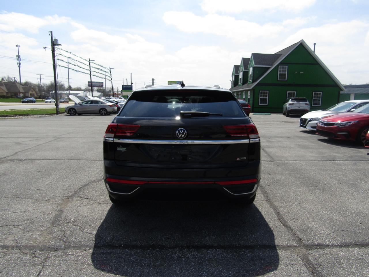 Volkswagen Atlas Cross Sport S 4MOTION 2021