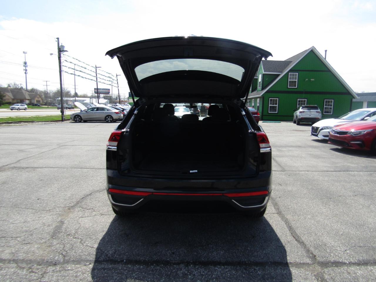 Volkswagen Atlas Cross Sport S 4MOTION 2021