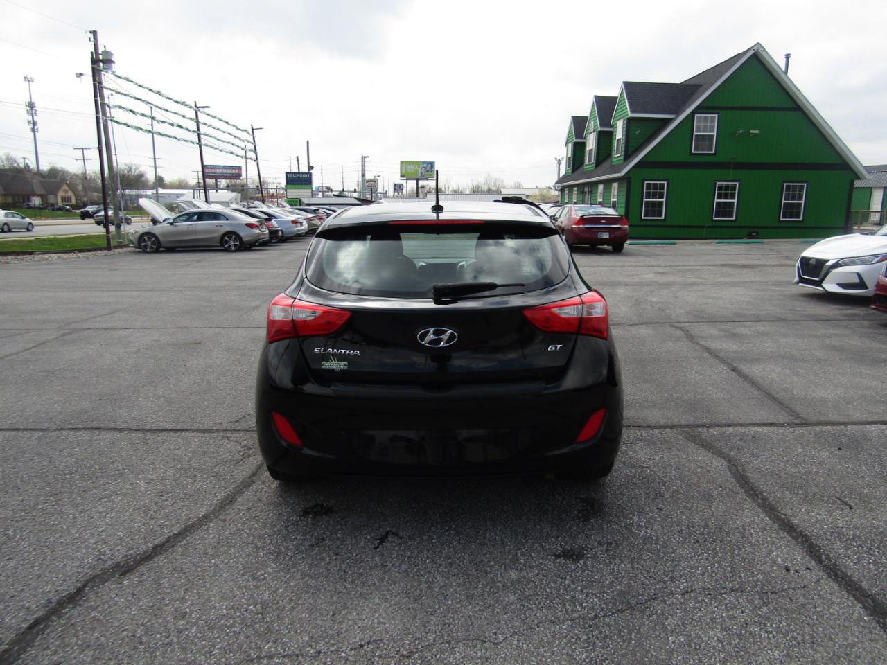 Hyundai Elantra GT  2016