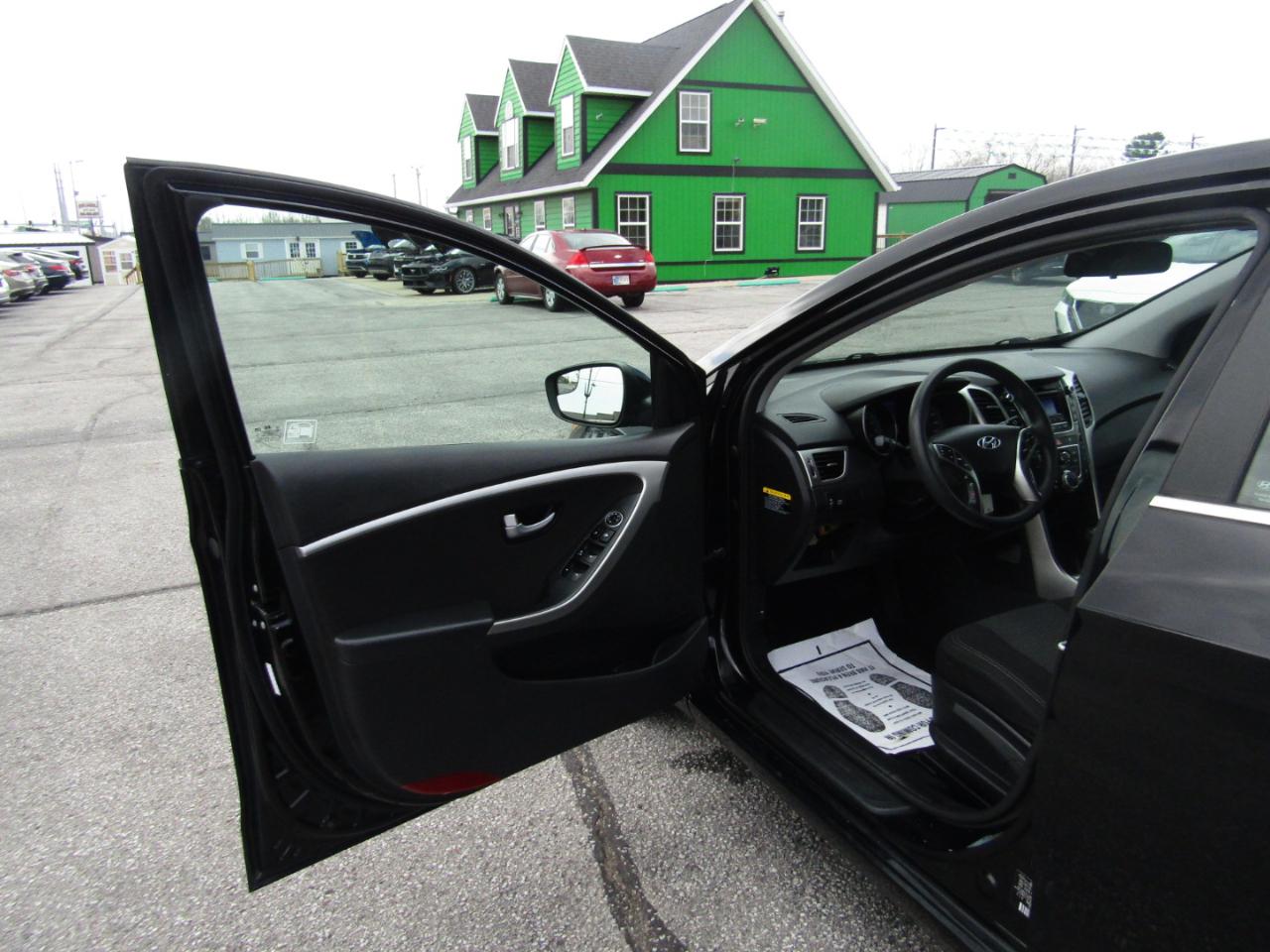 Hyundai Elantra GT  2016