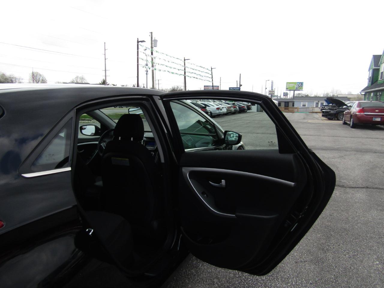 Hyundai Elantra GT  2016