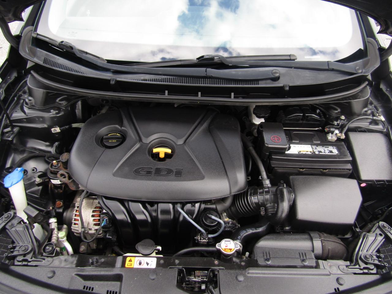 Hyundai Elantra GT  2016