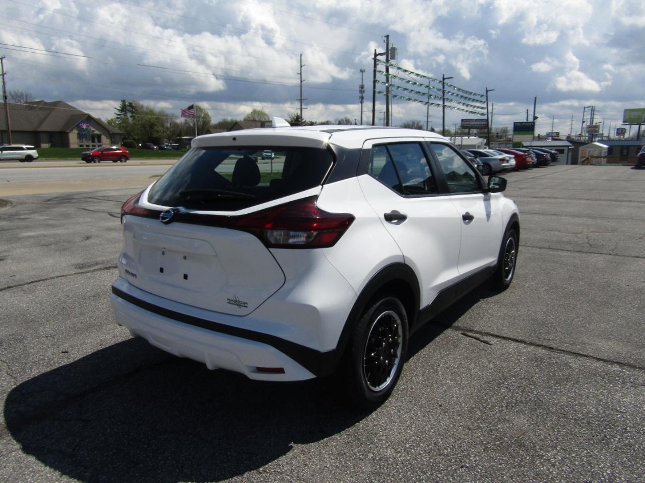 Nissan Kicks S 2021