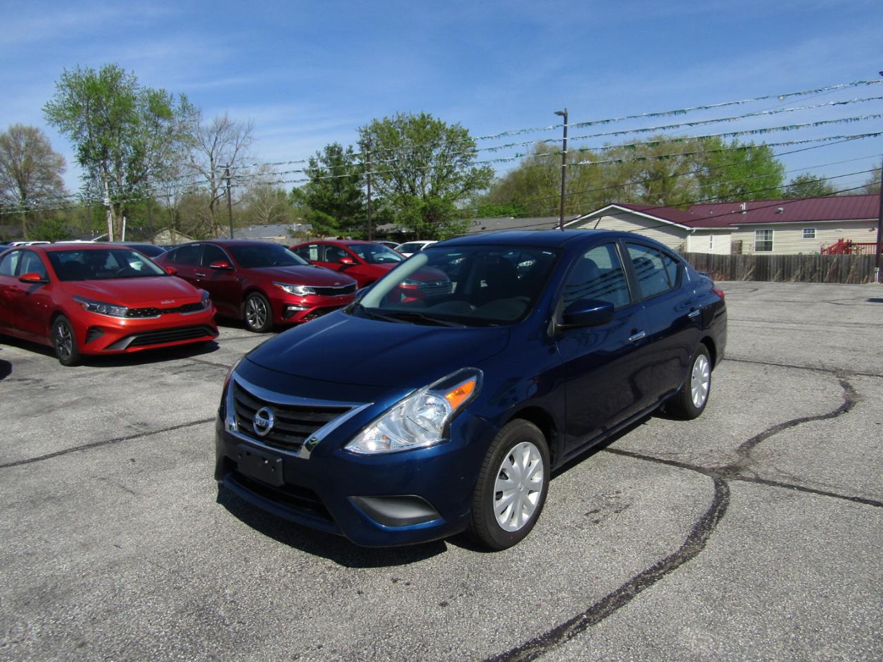 Nissan Versa 1.6 S 5M 2019