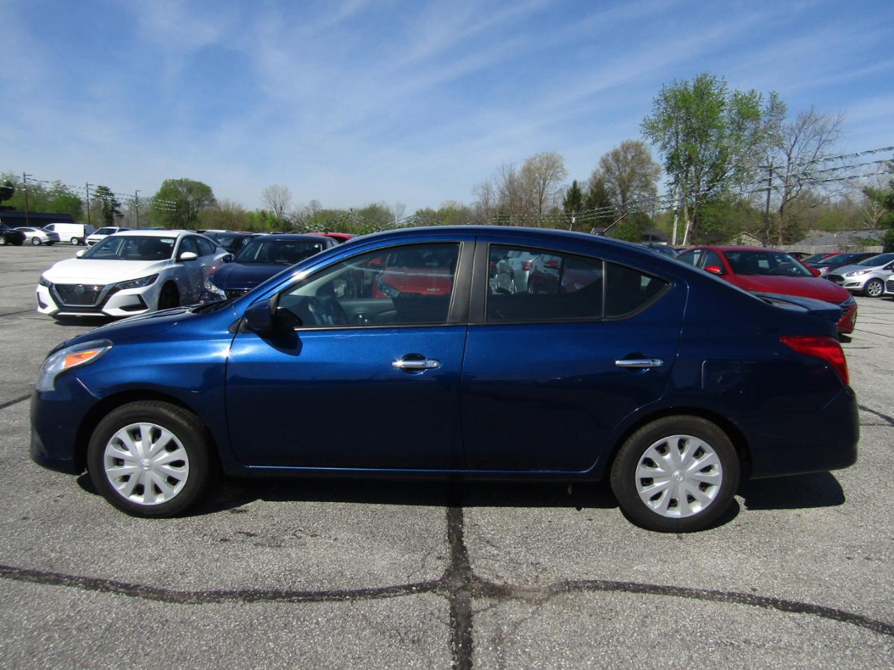 Nissan Versa 1.6 S 5M 2019