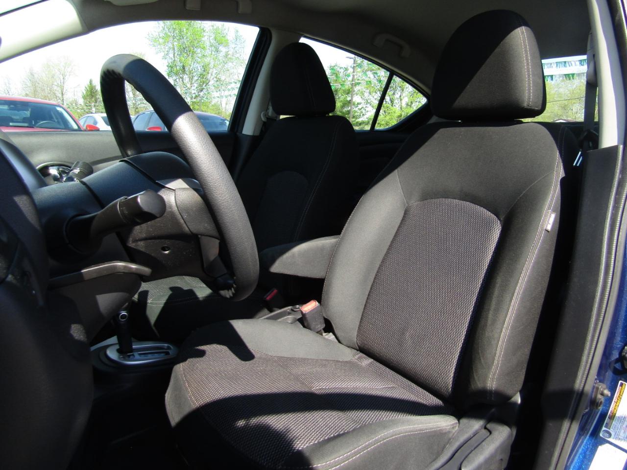 Nissan Versa 1.6 S 5M 2019