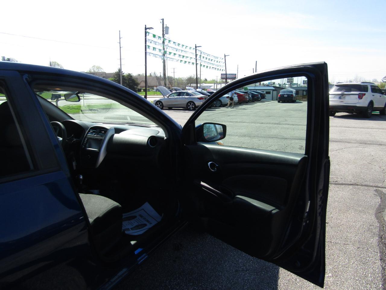 Nissan Versa 1.6 S 5M 2019