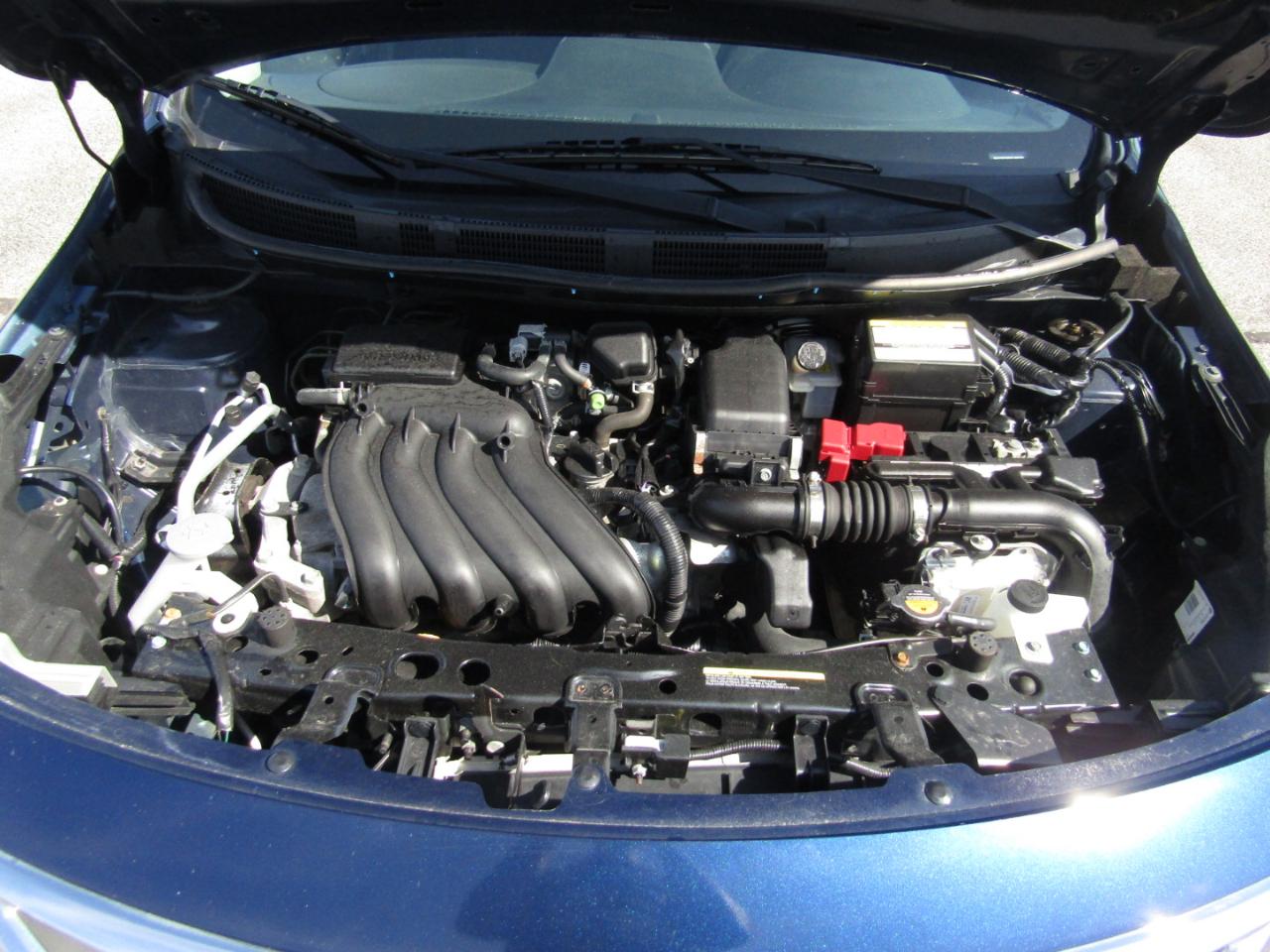 Nissan Versa 1.6 S 5M 2019