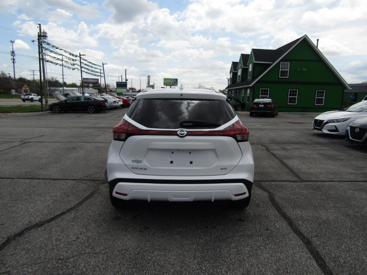 Nissan Kicks SV 2021