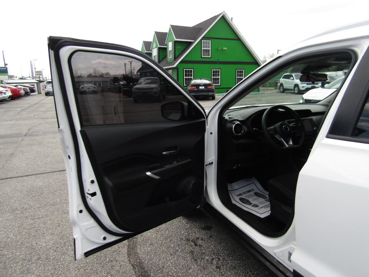 Nissan Kicks SV 2021