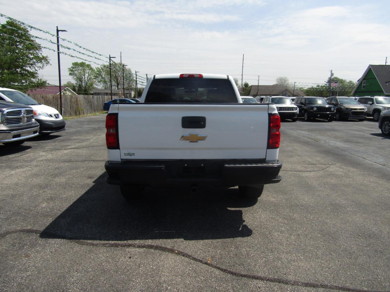 Chevrolet Silverado 1500 W/T Crew Cab 2018