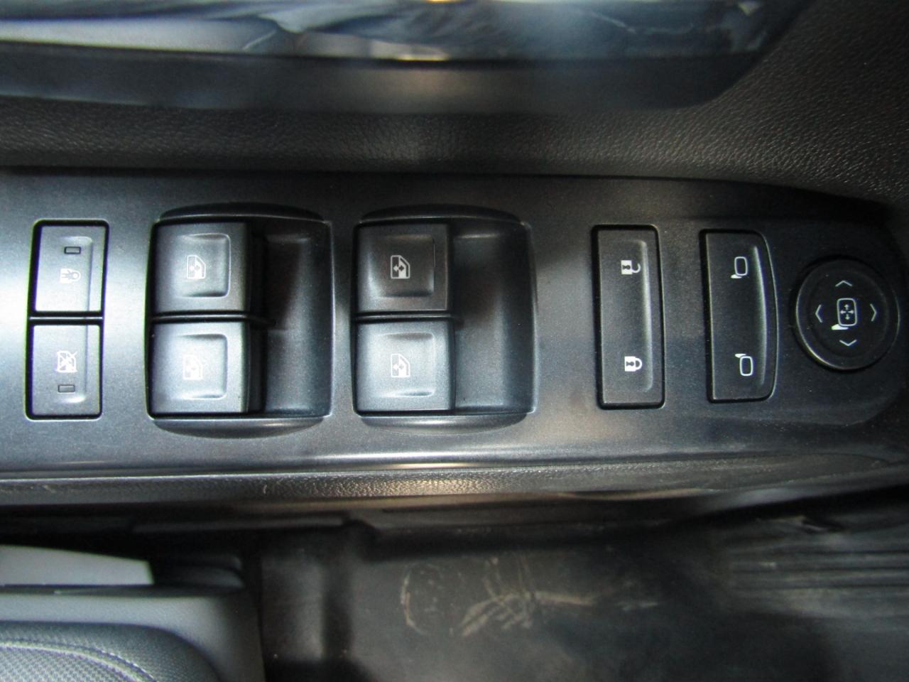 Chevrolet Silverado 1500 W/T Crew Cab 2018