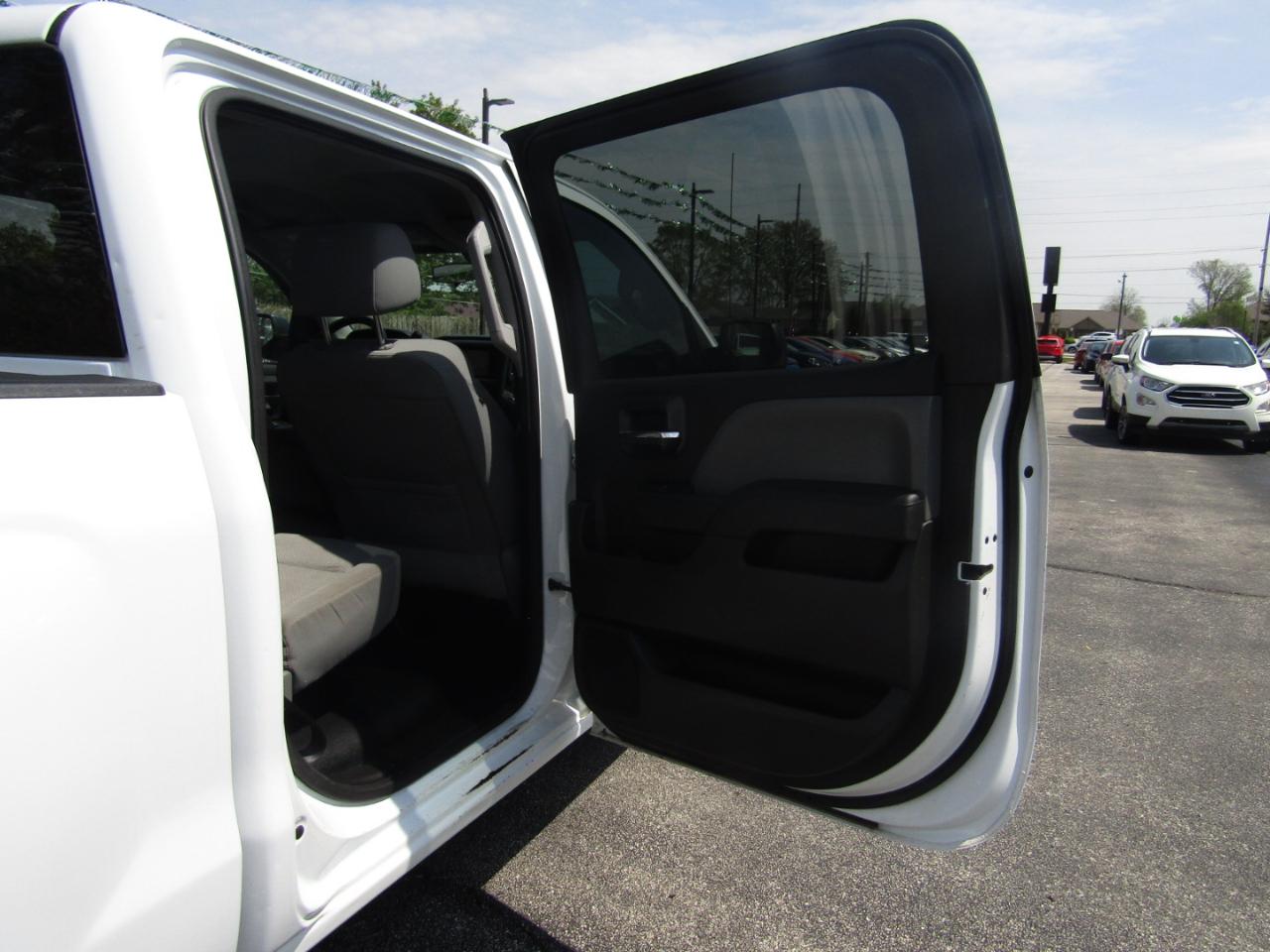 Chevrolet Silverado 1500 W/T Crew Cab 2018