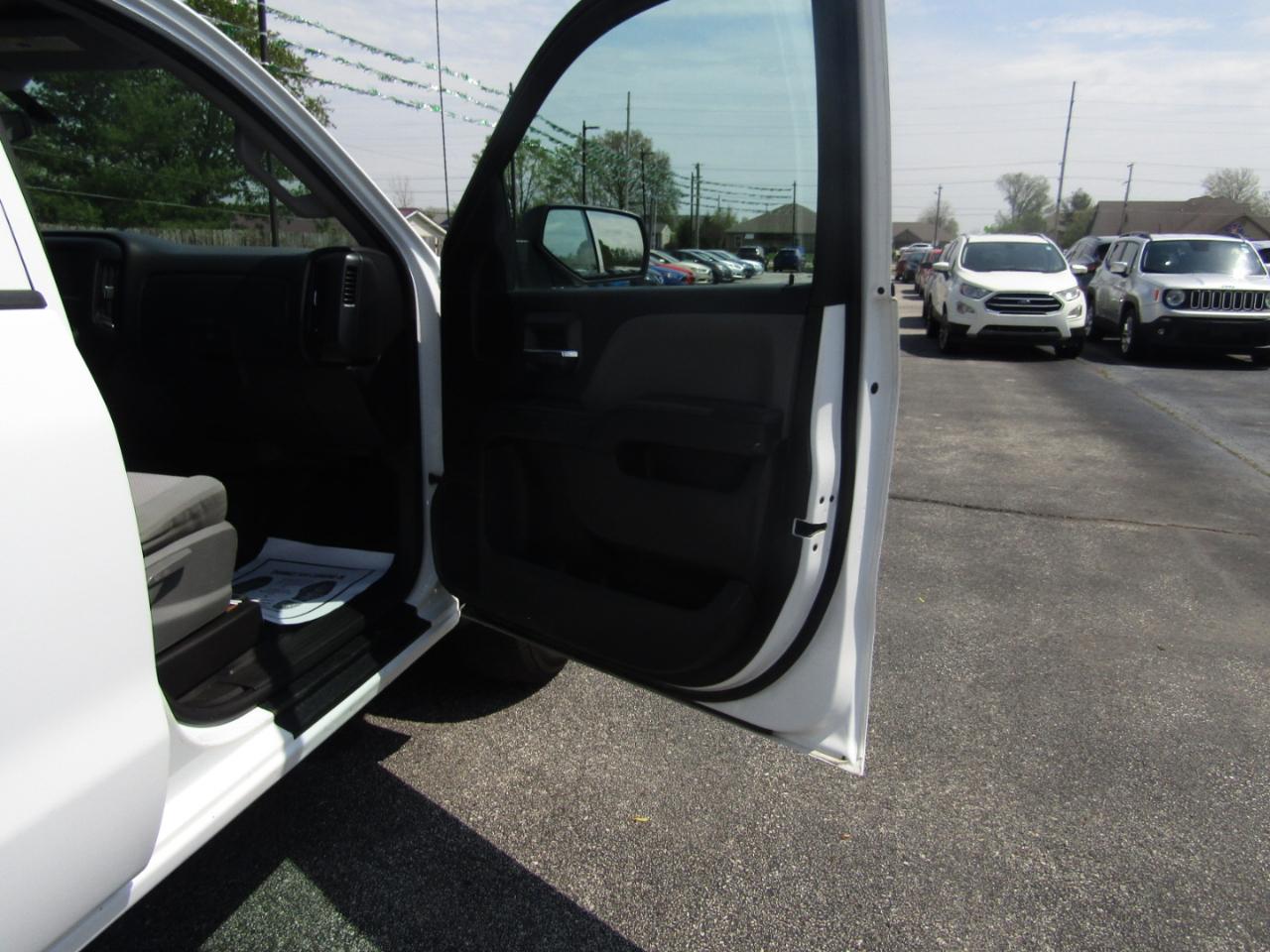 Chevrolet Silverado 1500 W/T Crew Cab 2018