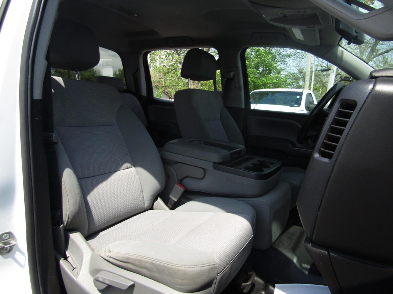 Chevrolet Silverado 1500 W/T Crew Cab 2018