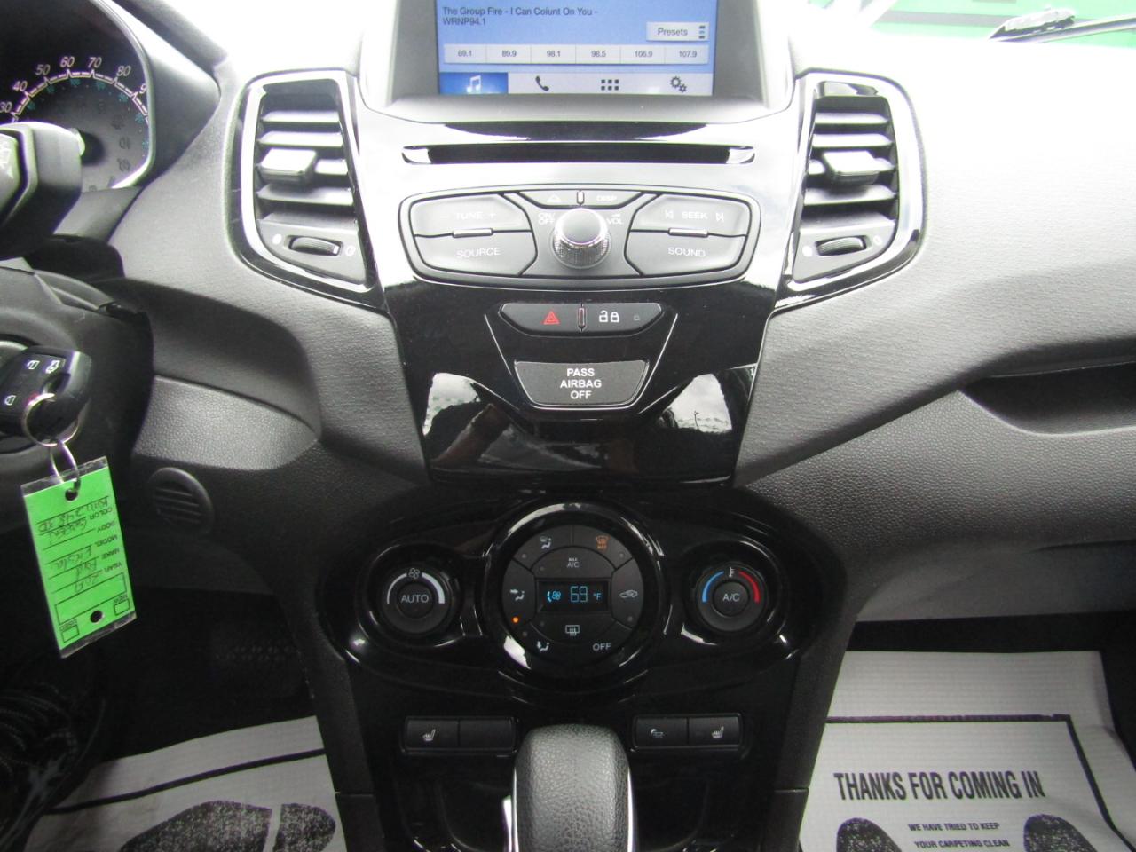 Ford Fiesta SE Hatchback 2019