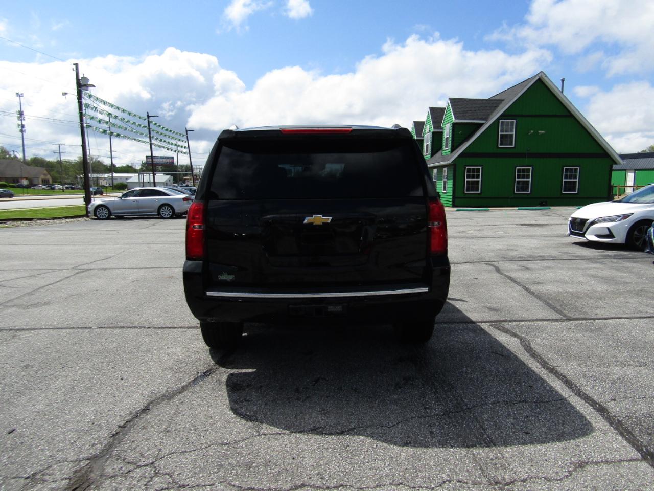 Chevrolet Tahoe  2015