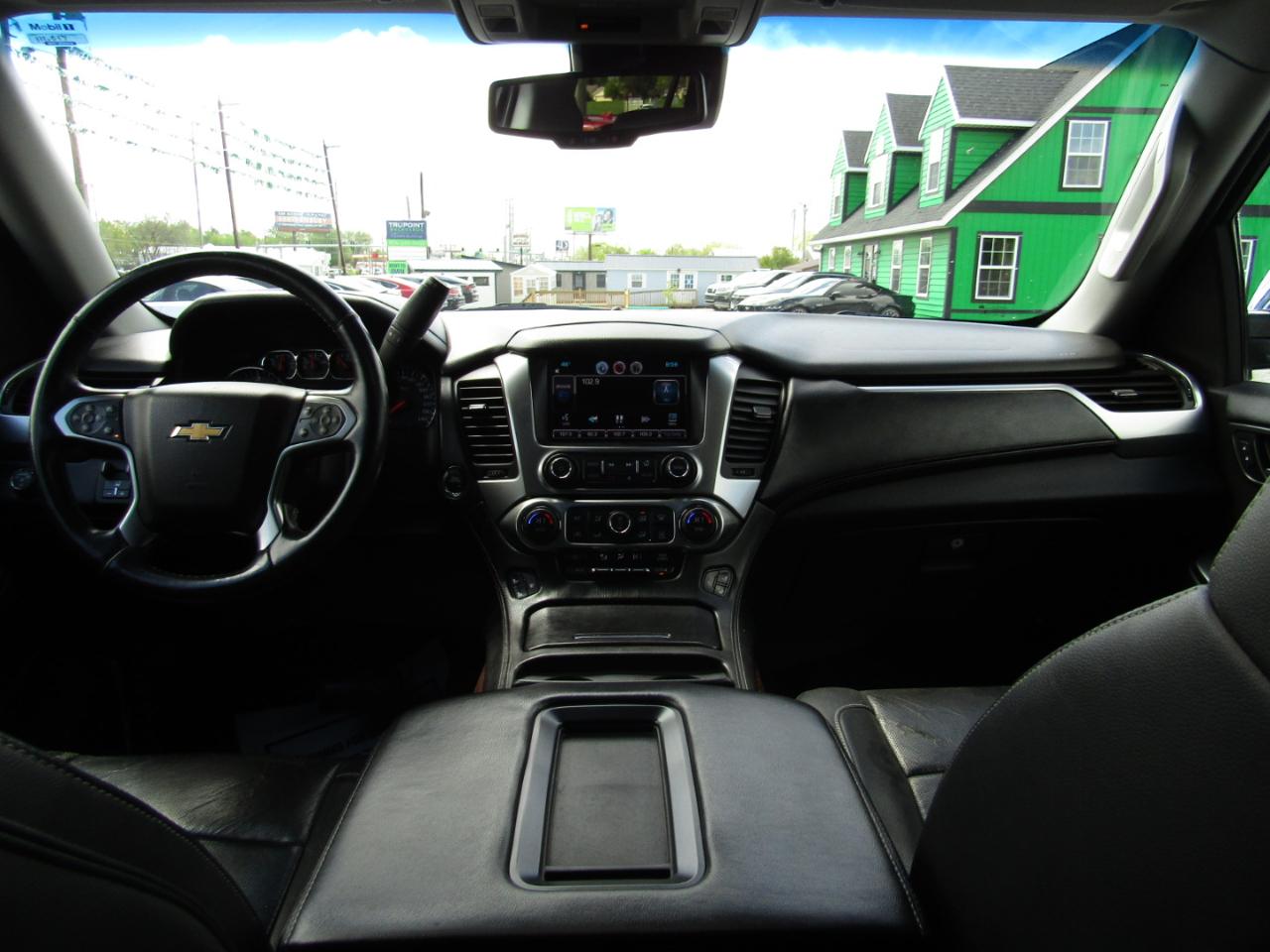 Chevrolet Tahoe  2015
