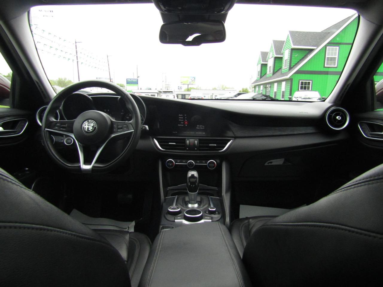 Alfa Romeo Giulia AWD 2019
