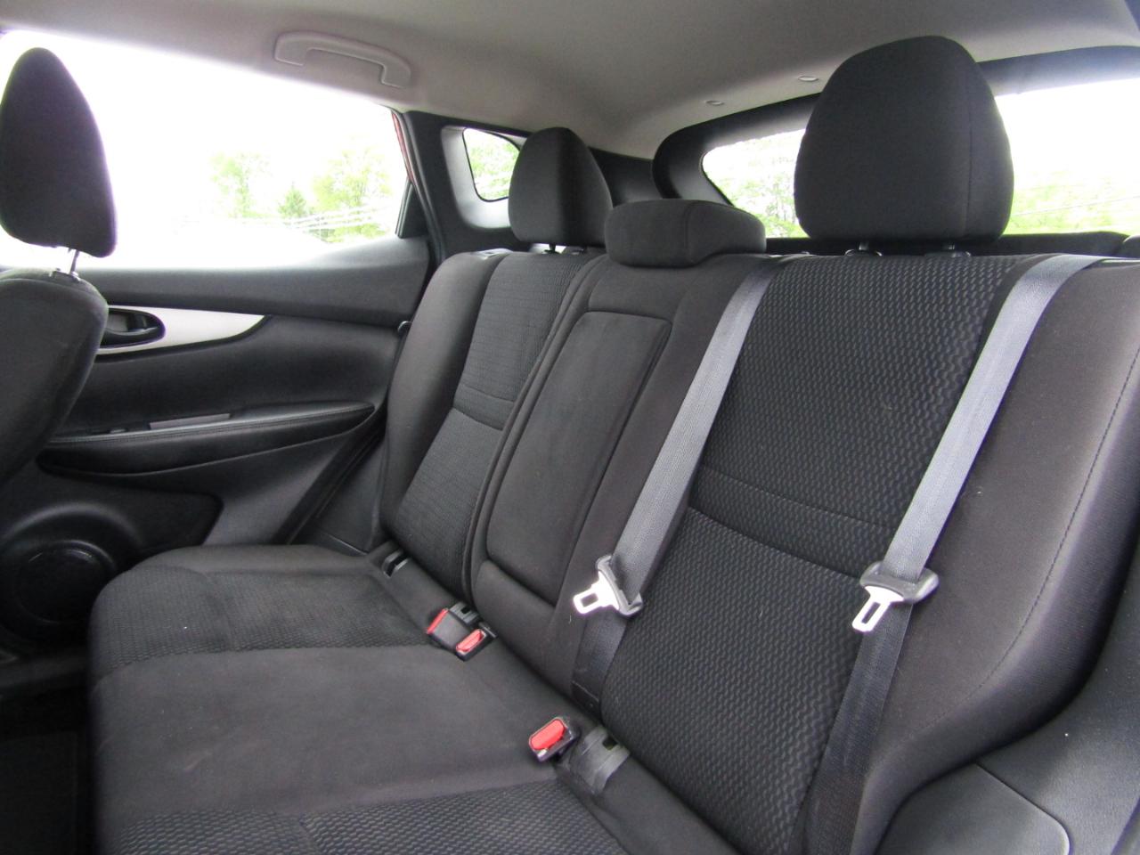 Nissan Rogue Sport S AWD 2018