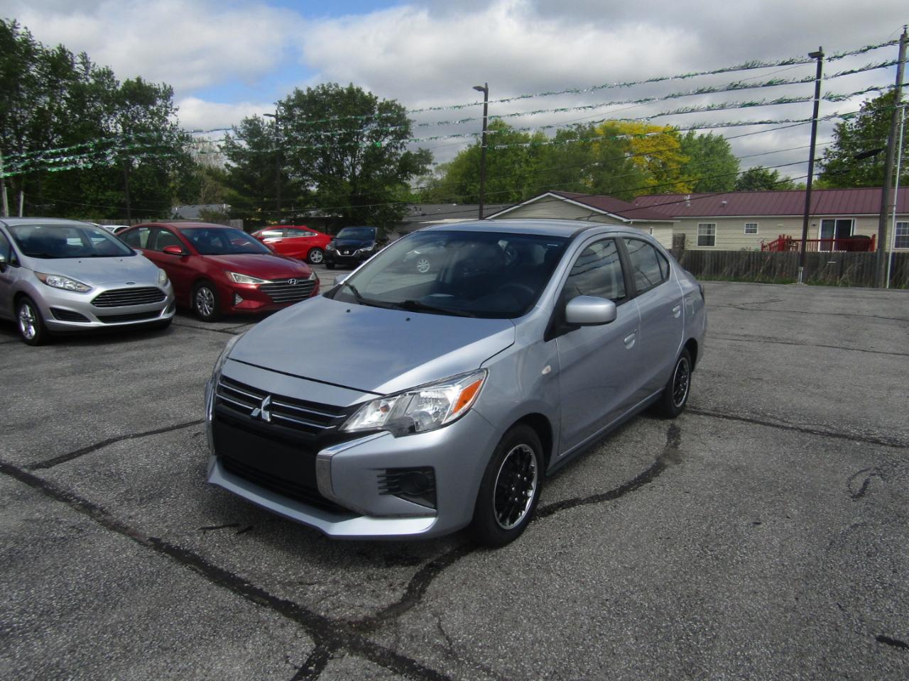 Mitsubishi Mirage G4 ES 2022