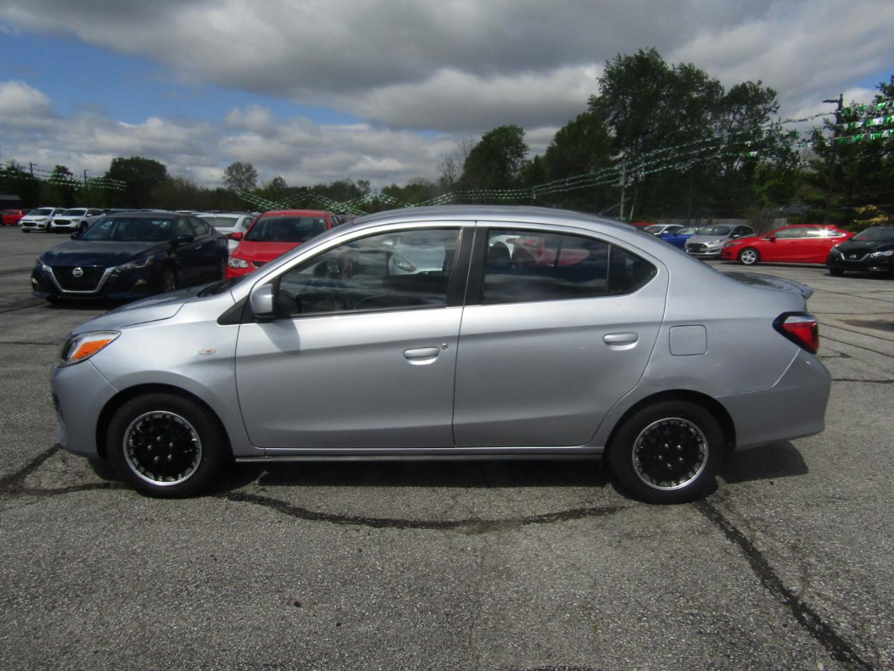 Mitsubishi Mirage G4 ES 2022