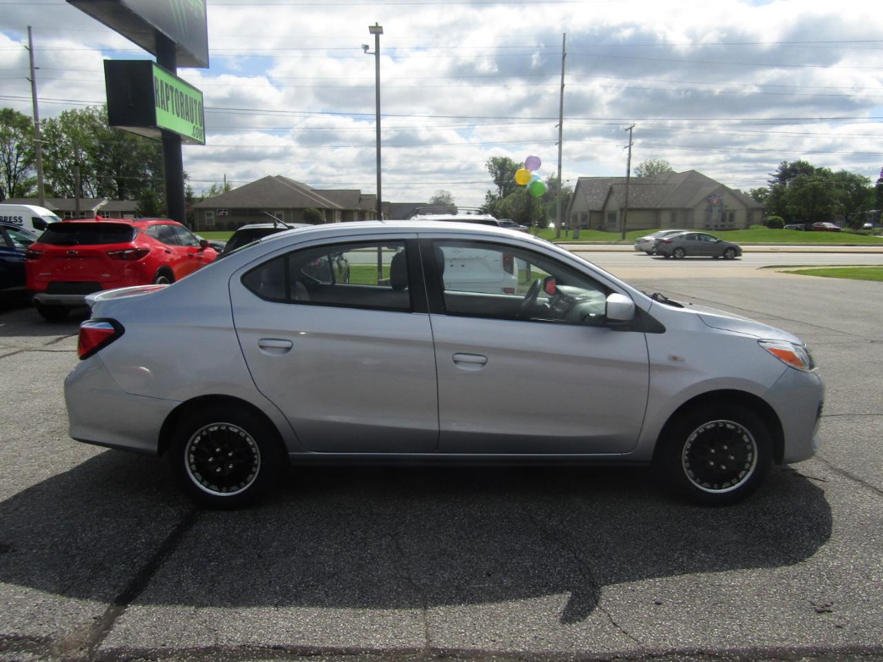 Mitsubishi Mirage G4 ES 2022