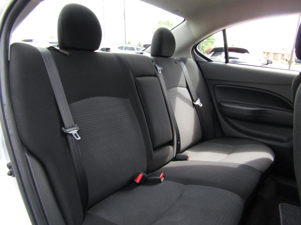 Mitsubishi Mirage G4 ES 2022