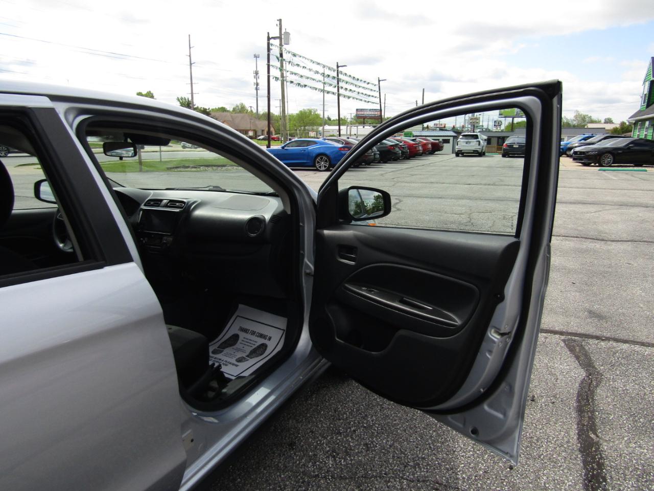 Mitsubishi Mirage G4 ES 2022
