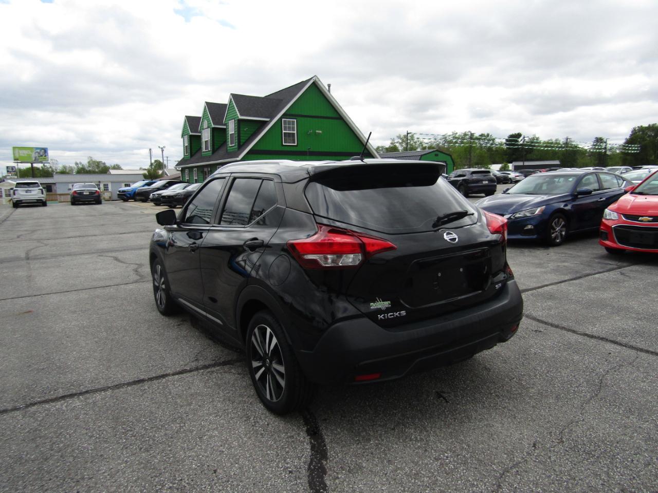 Nissan Kicks SR 2018