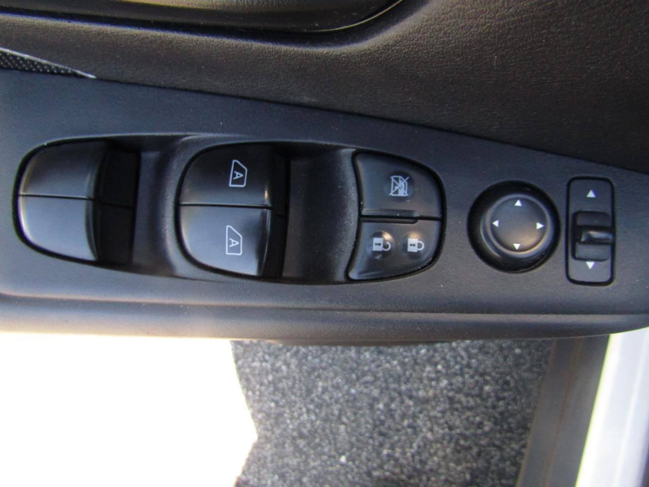 Nissan Kicks S 2024