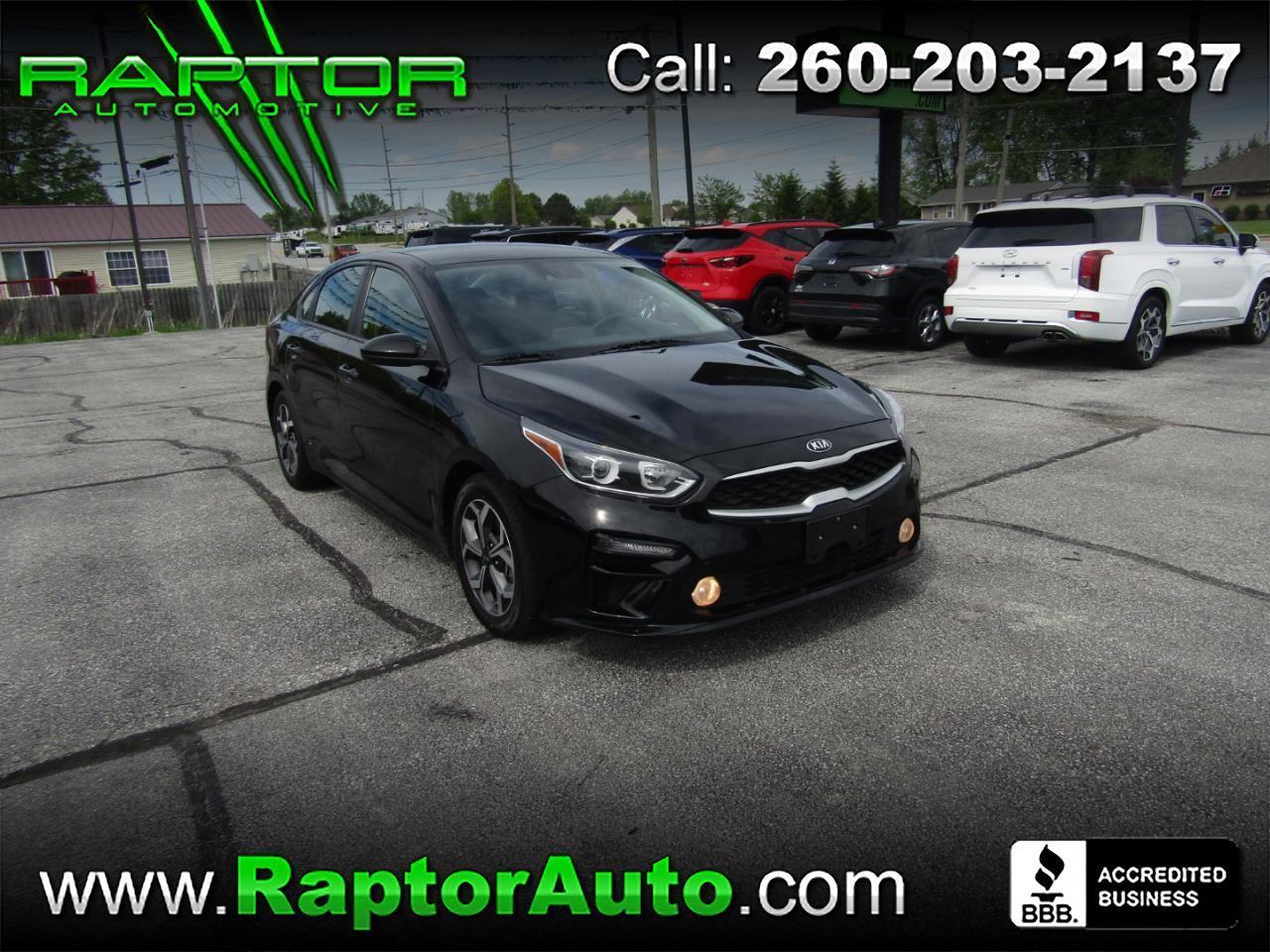 2019 Kia Forte LXS AT's photo