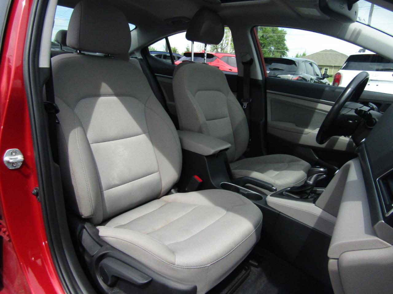 Hyundai Elantra Limited 2018