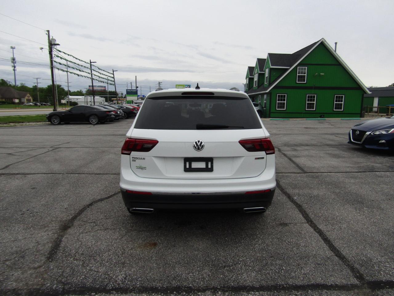 Volkswagen Tiguan SE 4Motion 2021