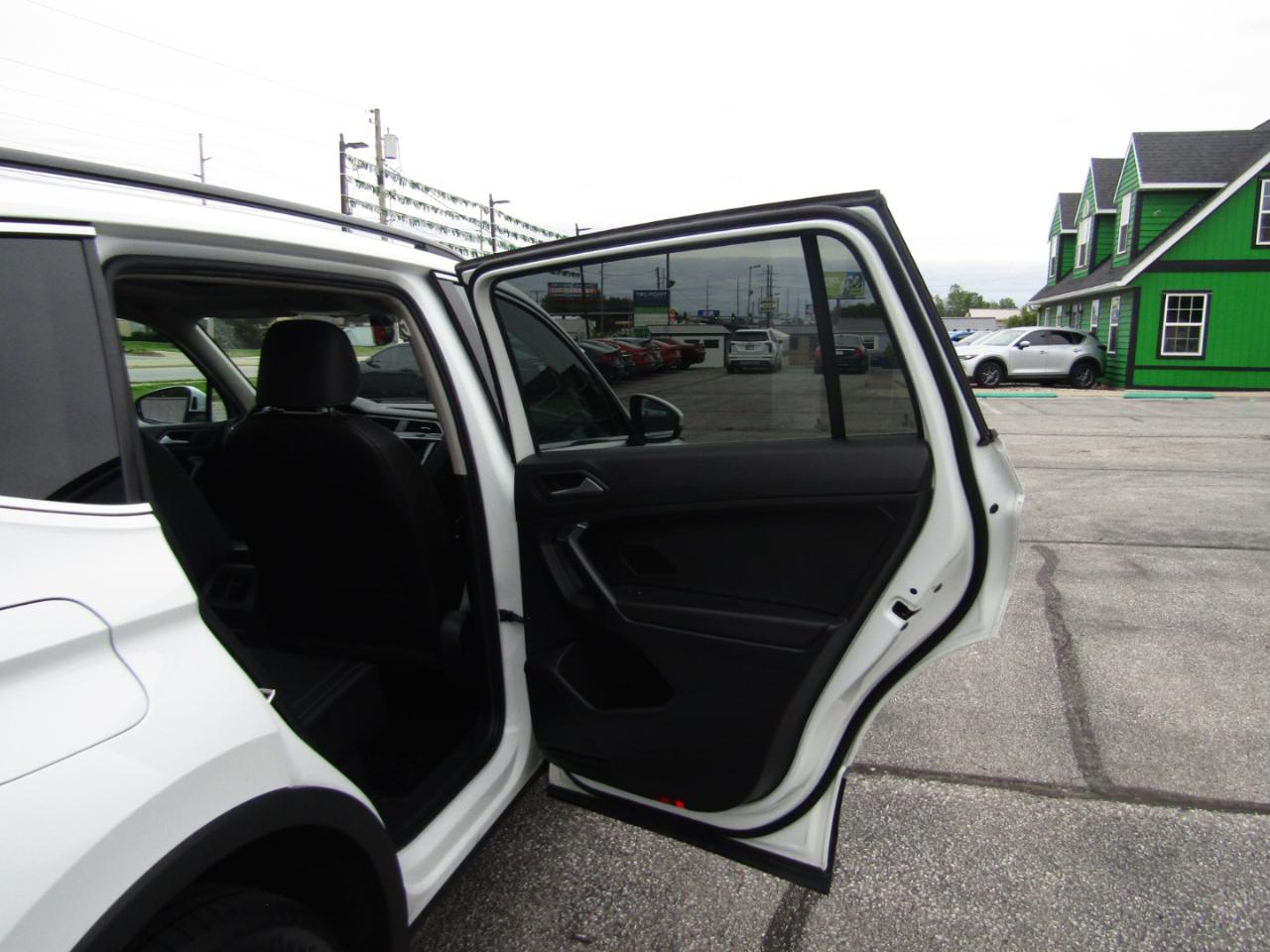 Volkswagen Tiguan SE 4Motion 2021