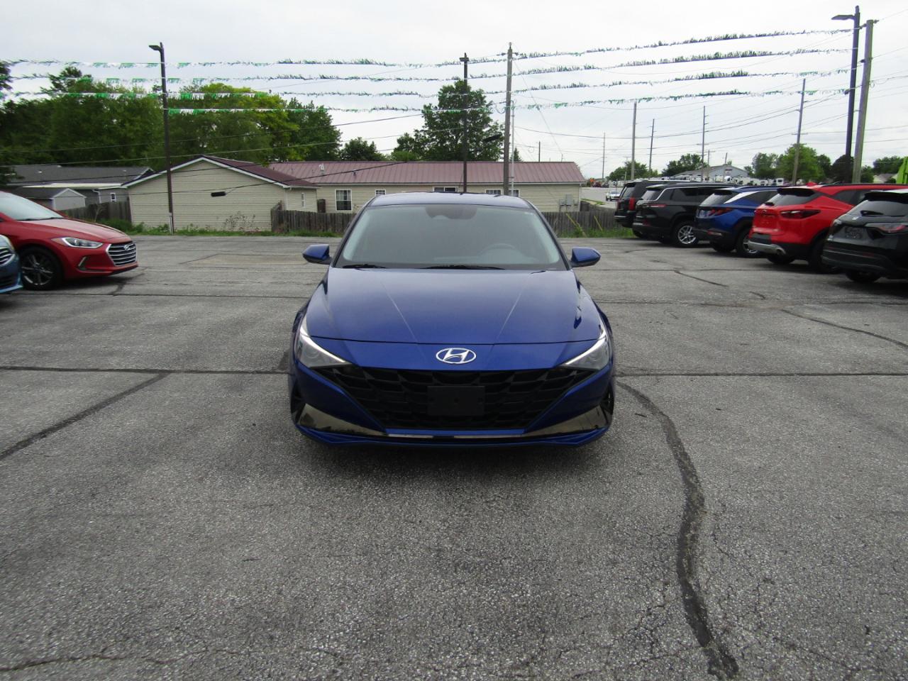Hyundai Elantra SEL 2023