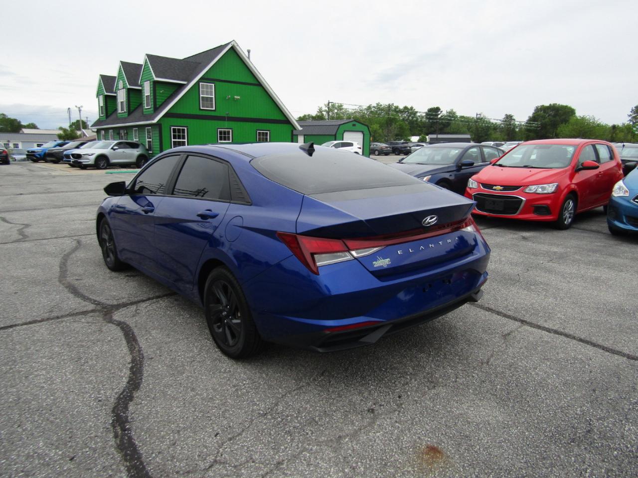 Hyundai Elantra SEL 2023