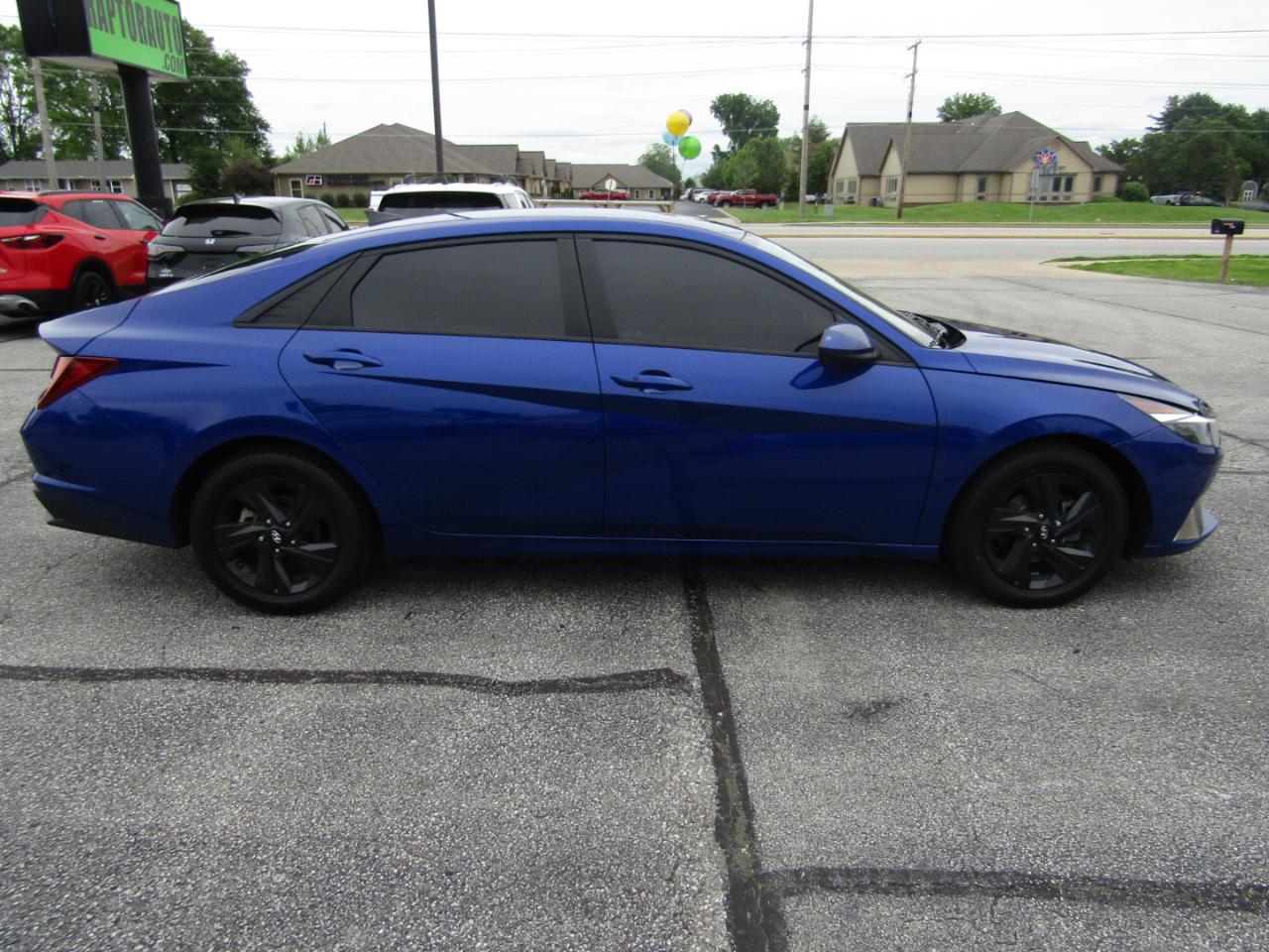 Hyundai Elantra SEL 2023