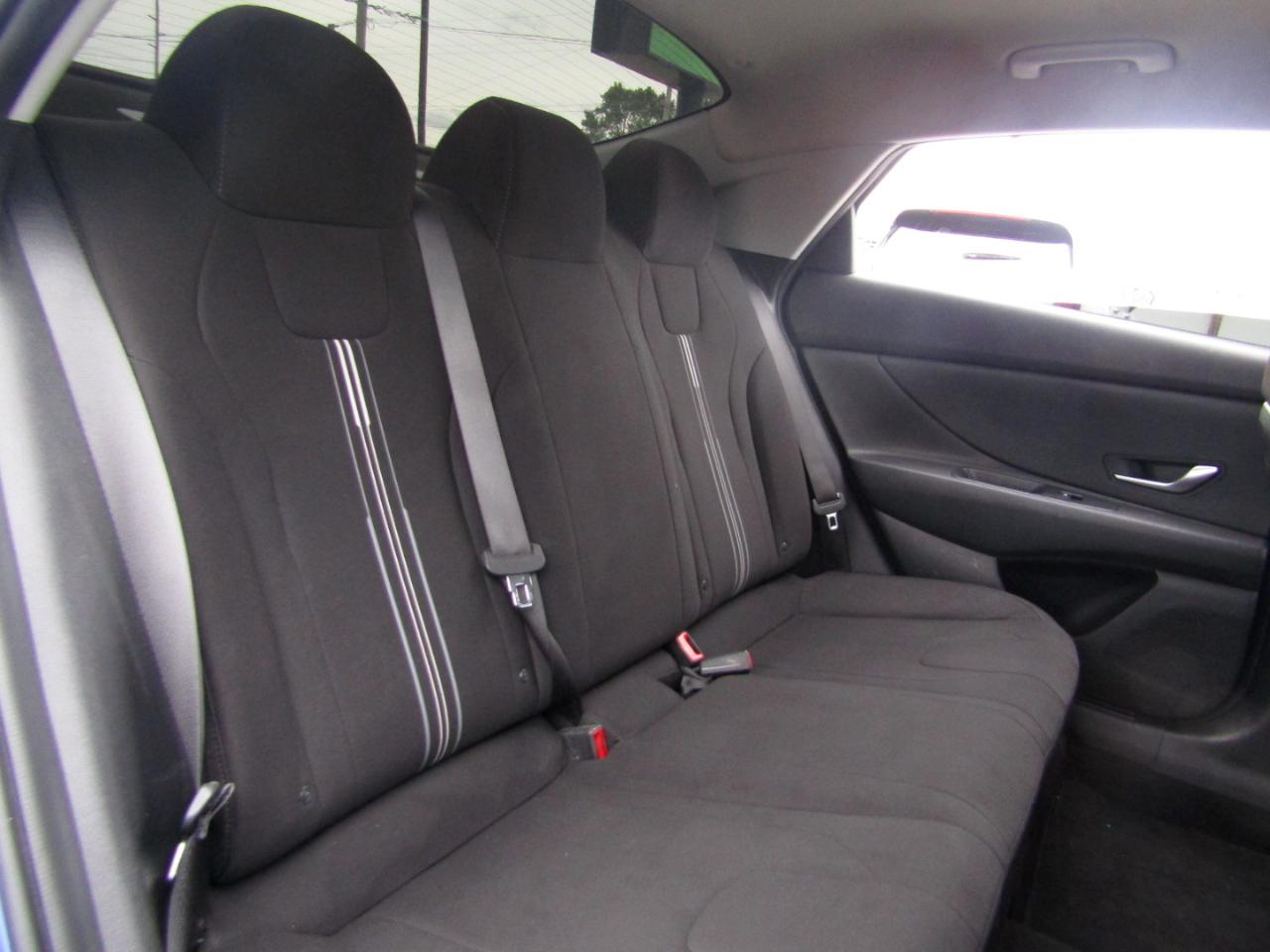 Hyundai Elantra SEL 2023