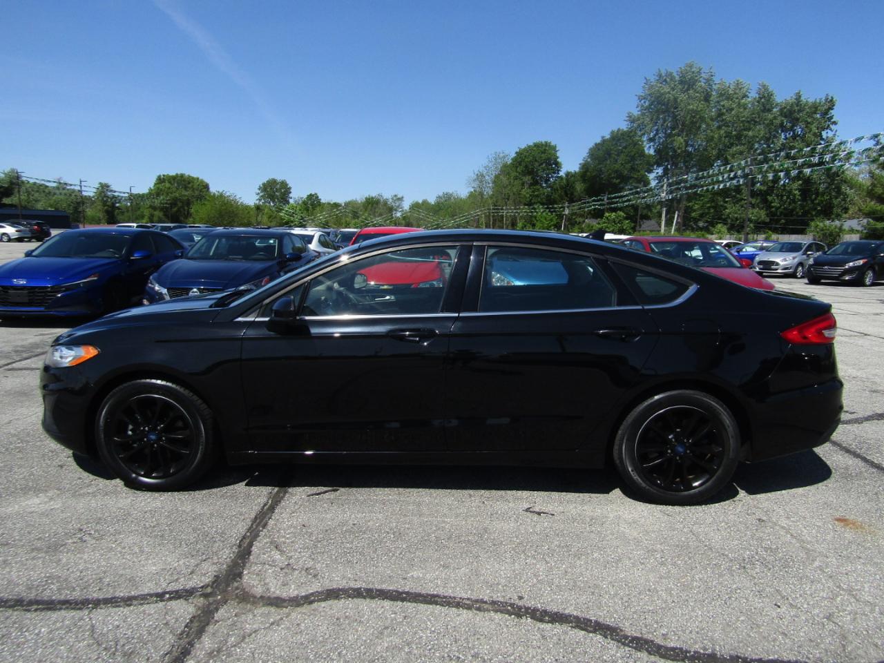 Ford Fusion SE 2020